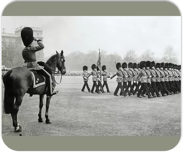 trooping gthe colour horse guards parade