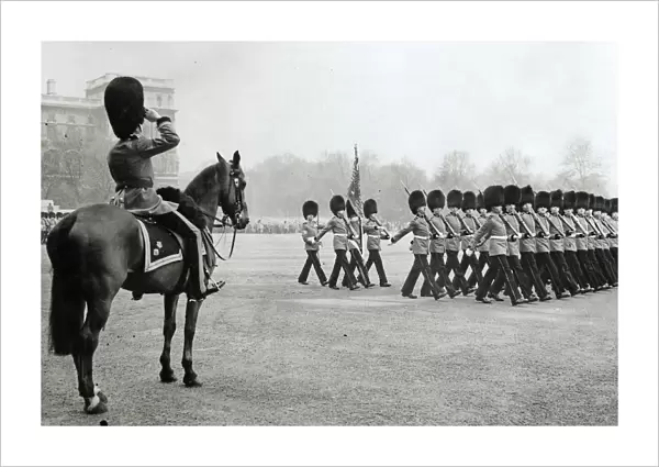 trooping gthe colour horse guards parade