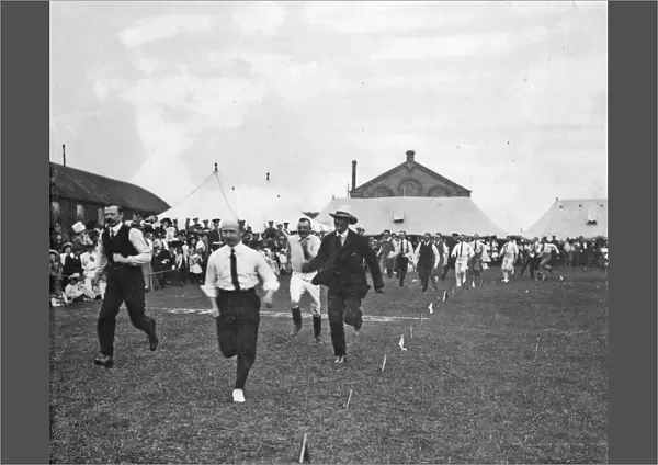 battalion sports july 1909 officers race