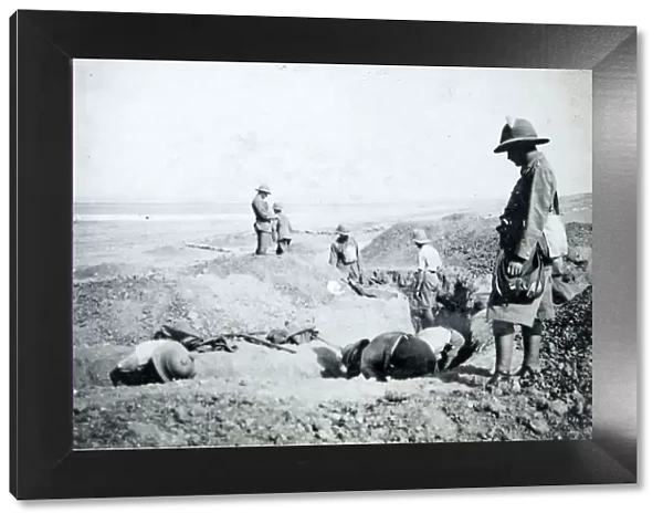 lieut miller trench digging near suez road 9 march 1931