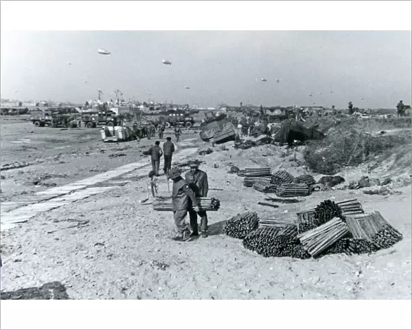 unloading supplies 6 june 1944 d-day