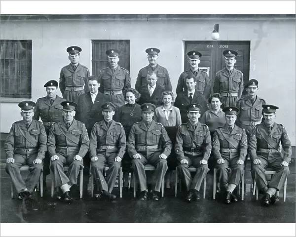 quartermaster and staff sgt coe c  /  sgt manning