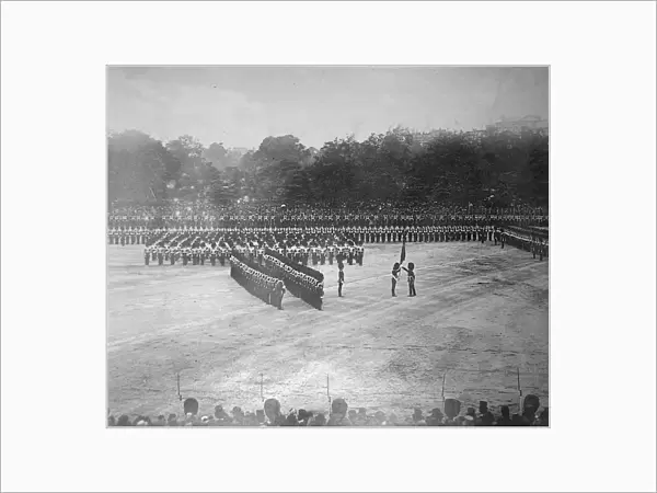 Queens Birthday Parade 1886 Album 8, Grenadiers 0485