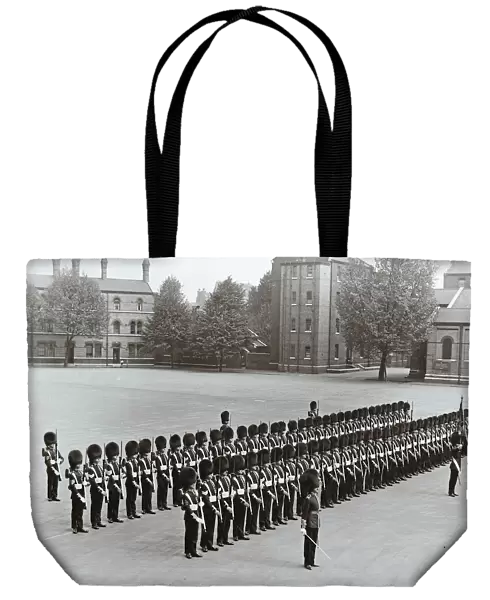 parade chelsea barracks