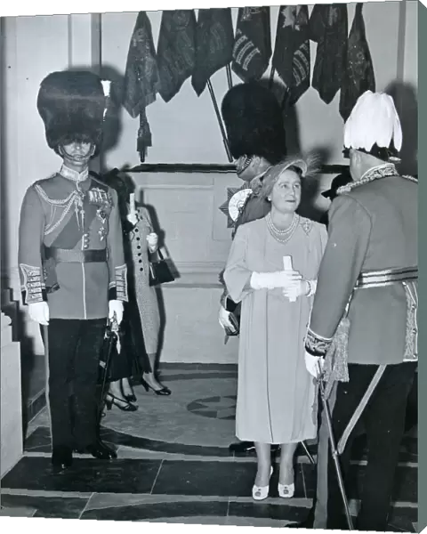 remembrance day 1949 hrh queen elizabeth