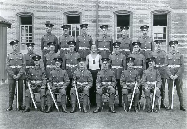 capt w nashs squad august 1939 white