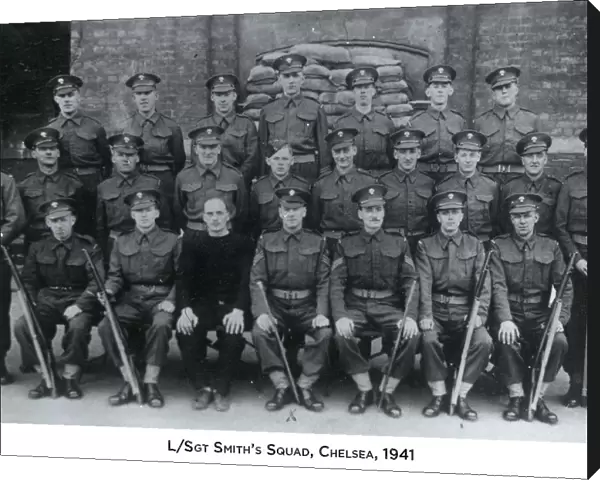 l  /  sgt smiths squad chelsea 1941 l  /  sgt smiths squad