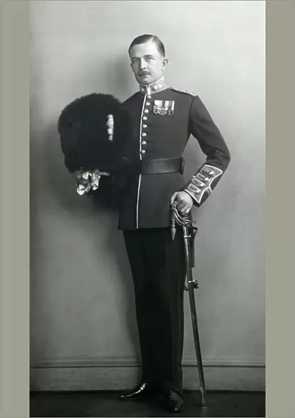 capt lord carrington 4th baron carrington joined 1916