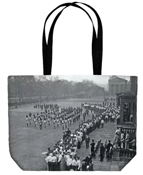 Last Parade of Crimean Veteran s, Wellington Barracks 1910