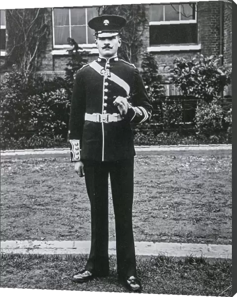 COs Orderly 1st Battalion Aldershot 1909 Grenadiers4876