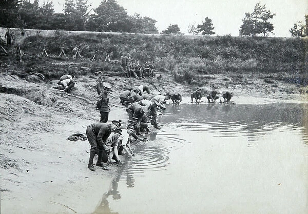 1910 bisley supply camp washing mess tins