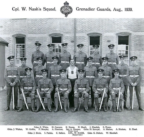 capt w nash's squad august 1939 white
