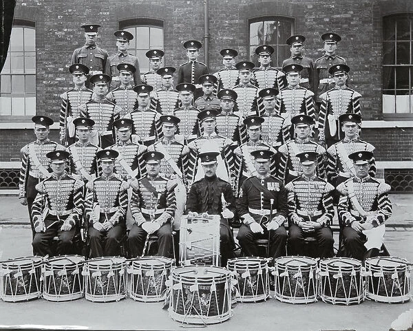 drums, Box 3rd Battalion, Grenadiers4756