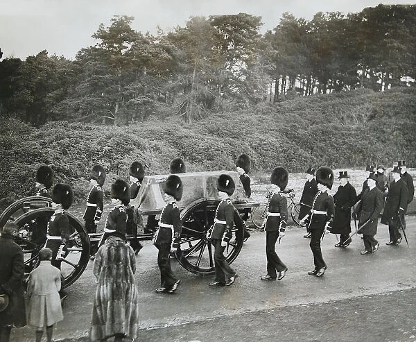 Funeral of Queen Alexandra, 1925. Album30a, Grenadiers1209