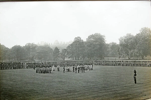 Royal review 1910 Grenadiers1186
