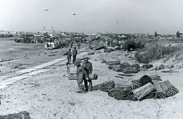 unloading supplies 6 june 1944 d-day