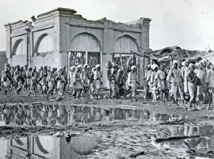 1890s Sudan Collection: 1898 khalifas prayer house prisoners passing the mihrab