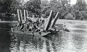 1930s Collection: exercise lake early landing craft