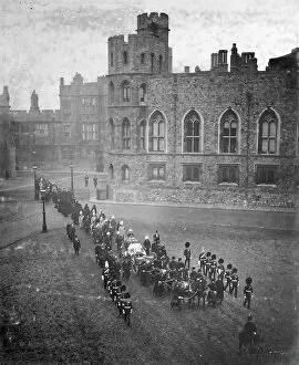 funeral of hm queen victoria proceeding to the mausoleum