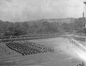 -7 Gallery: horse guards parade trooping the colour 1912