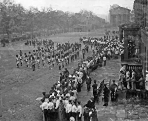 Wellington Barracks Gallery: Last Parade of Crimean Veterans 1910
