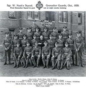 Images Dated 12th April 2018: sgt w nashs squad october 1939 gillm