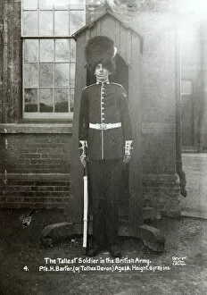 -7 Gallery: tallest solidier in british army pte h barter