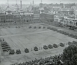 1950s, 1960s and 1970s Gallery: trooping the colour horse guards parade