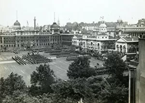 Horse Guards Parade Gallery: trooping the colour horse guards parade year unknown