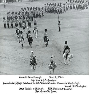 Lord Jeffreys Collection: trooping the colour orse guards parade hm the queen